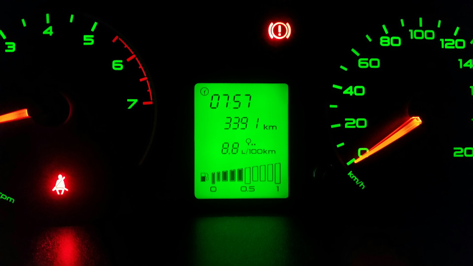 Расход — Lada Гранта лифтбек, 1,6 л, 2017 года | наблюдение | DRIVE2