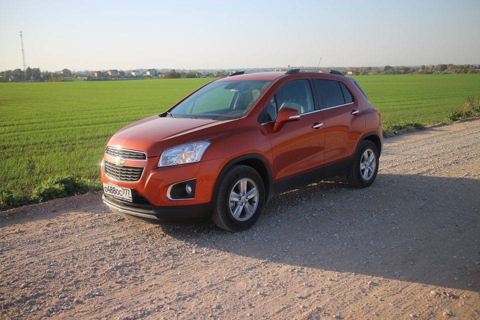 Tracker отзывы. Chevrolet Tracker 2015. Шевроле трекер для бездорожья. Шевроле дача.