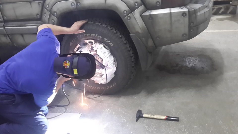 Фото в бортжурнале Jeep Cherokee (KK)