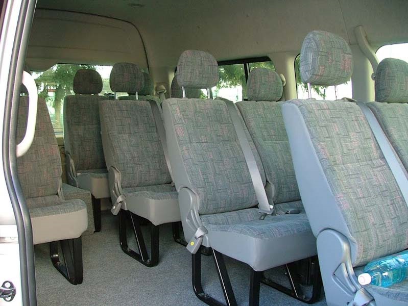 Toyota hiace фото салона