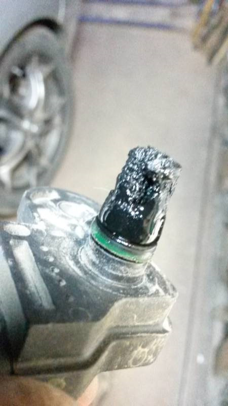 Промывка впускного тракта (и что там ещё по "пути"), димексидом… — DRIVE2