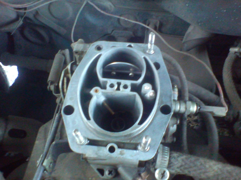 Плановая чистка карбюратора. — Lada 21099, 1,5 л, 2000 года | плановое ...