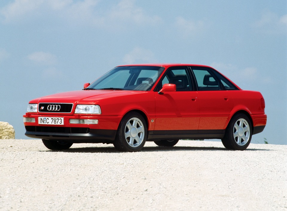 Audi 80 92 год, 2 литра, Привет тому, бензин, механика, Краснодар