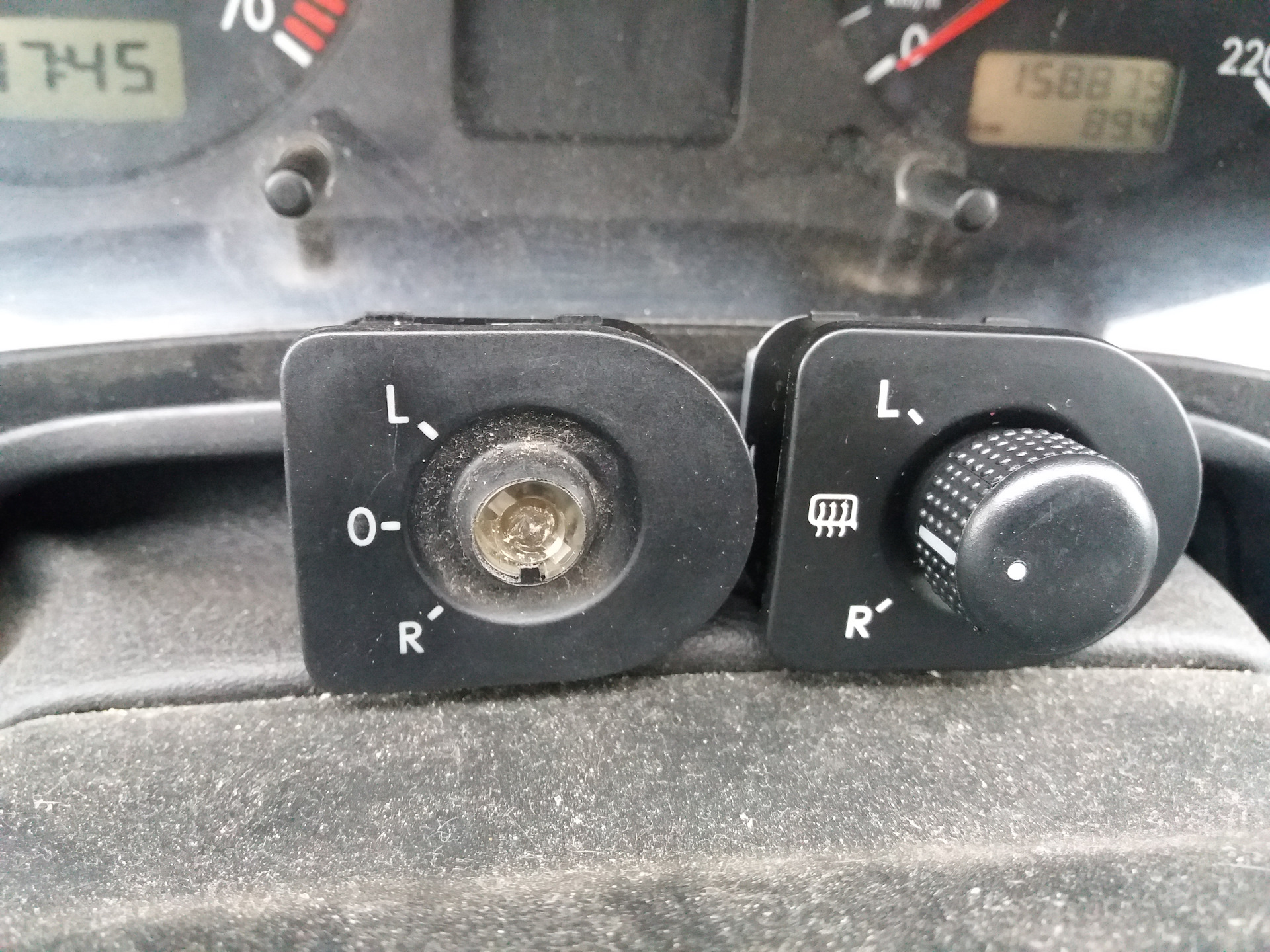 Как включить обогрев зеркал на Фольксваген Джетта 5 (Много фото ...