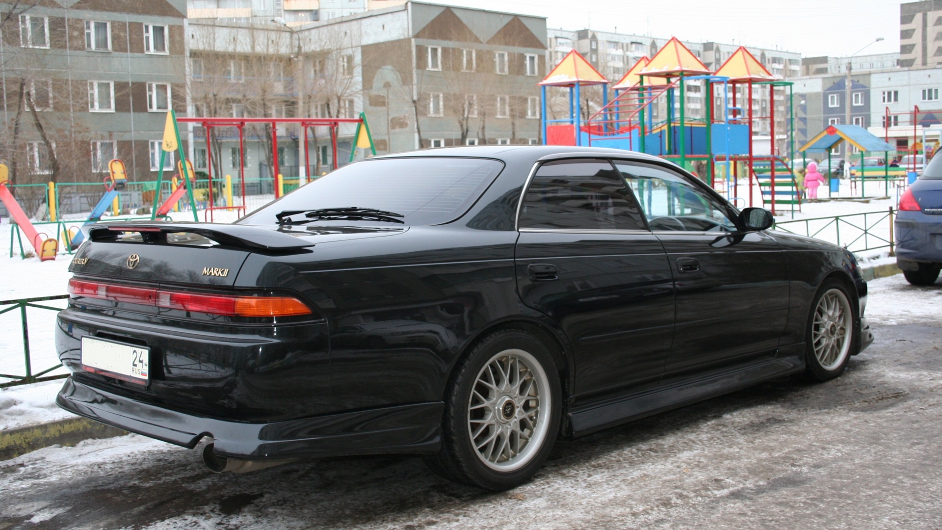 Toyota Mark 2 90 Сакура