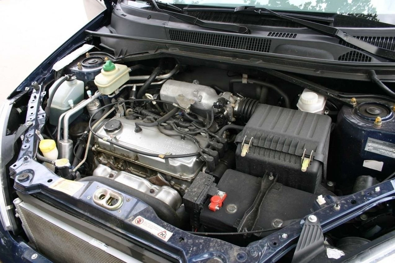 Какой двигатель тигго лучше. Двигатели на Chery Tiggo 4. Черри Тигго 2.4 двигатель. Тигго т11 2.4 двигатель. Мотор чери Тигго т11 2.4.