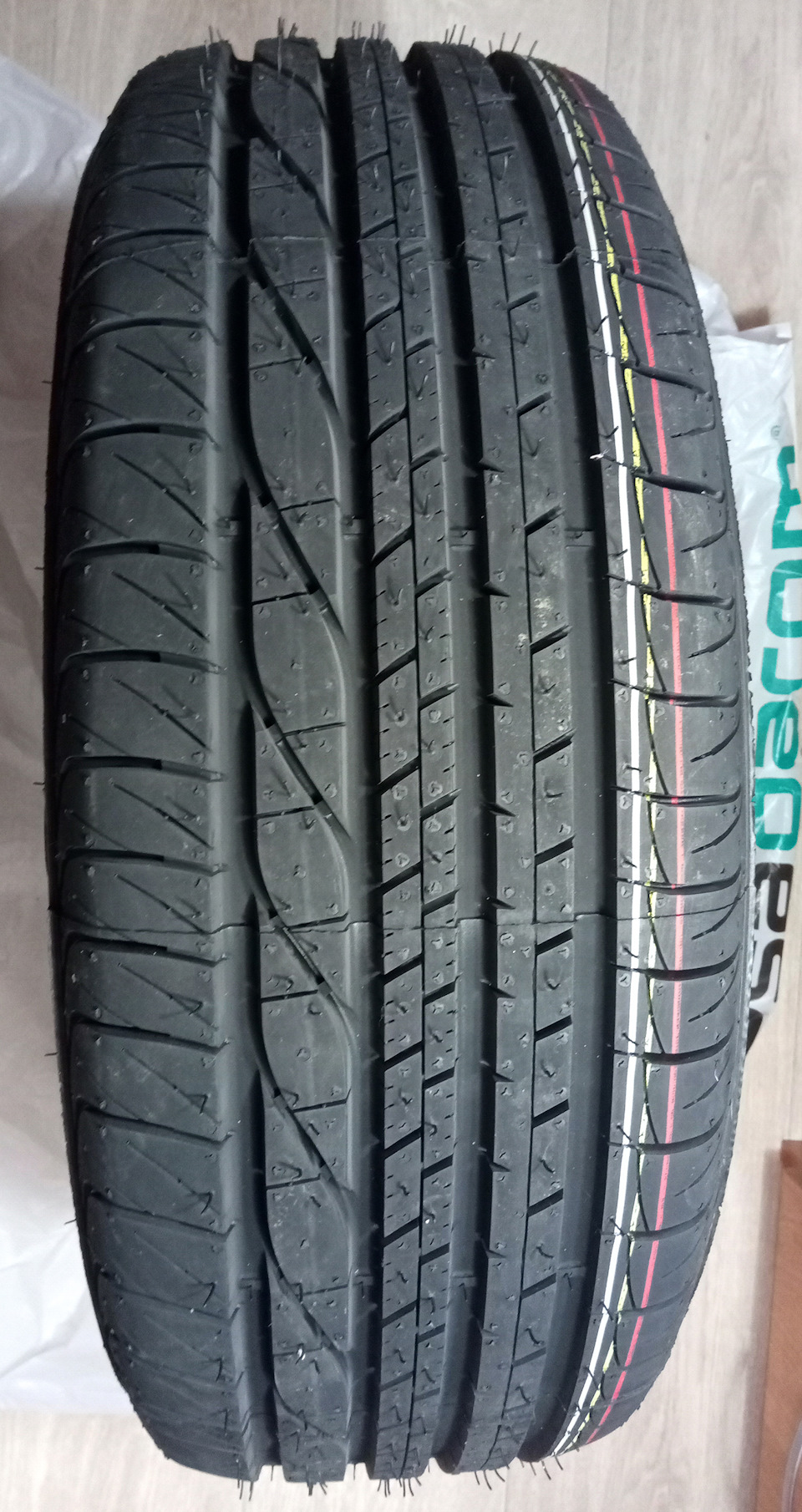 096 Goodyear Eagle Sport 195/60 R15, новый комплект — Skoda Rapid (1G), 1,6  л, 2017 года | шины | DRIVE2