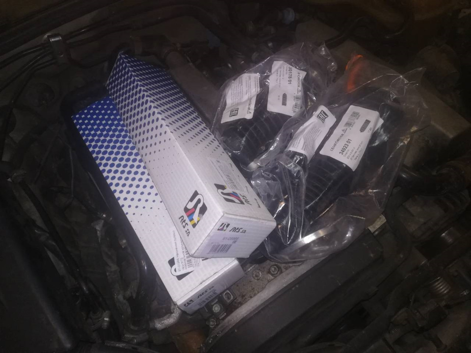 Замена шруса, наконечников, пыльников, и заклейка колеса) — Audi A4 (B5 ...