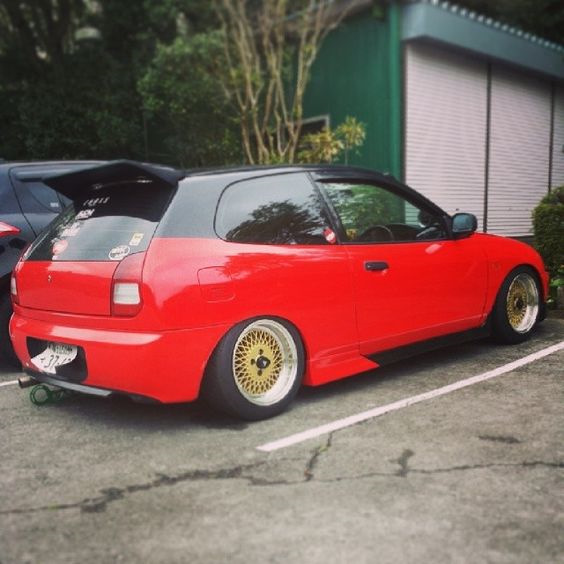 Mitsubishi Colt 5 stance