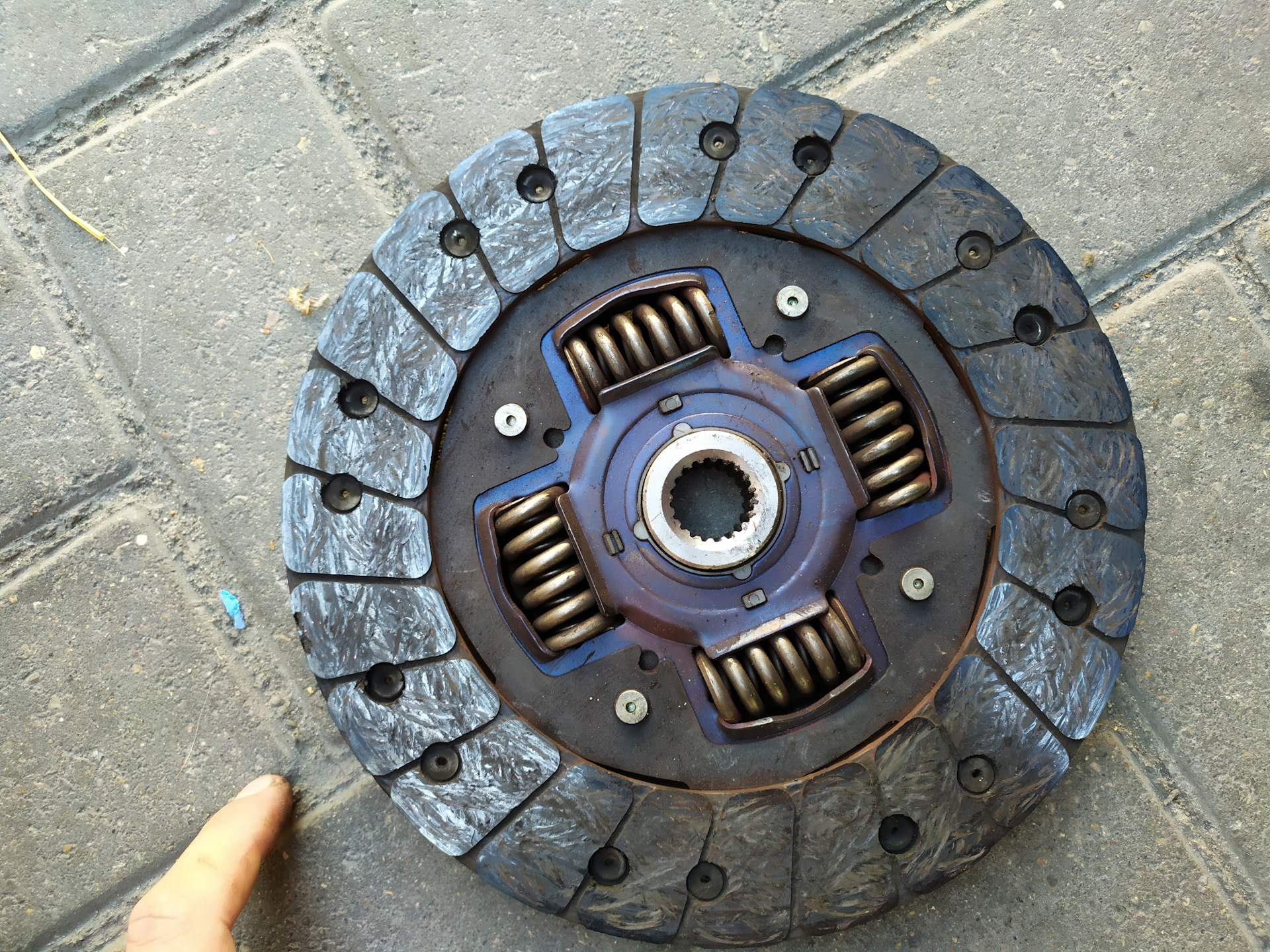 Корзина сцепления чери тигго т11. Комплект сцепления вортекс тинго 1. Комплект сцепления вортекс эстина 1. Сцепление вортекс тинго. Сцепление вортекс тинго.