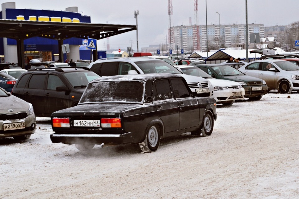 Встреча без номера. Парк Хаус сходняк авто ВАЗ. Сходка авто в Белгороде.