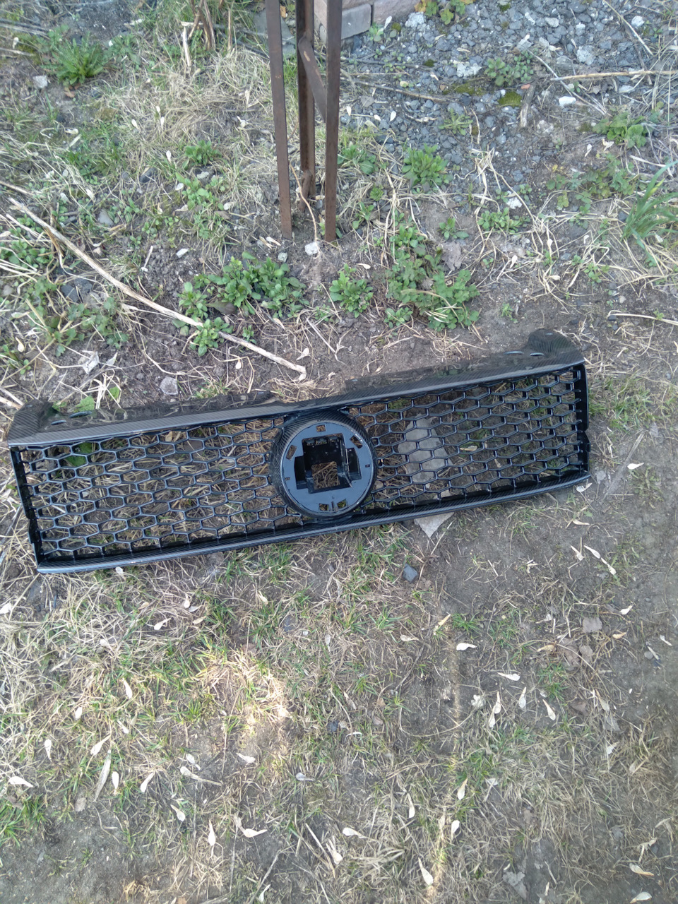 Самодельная решётка радиатора — Volkswagen Teramont, 0,5 л, 2019 года ...