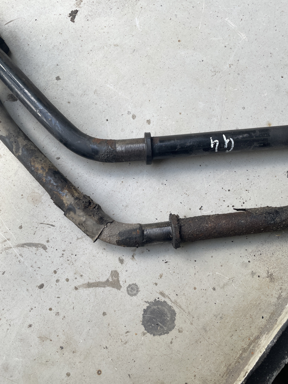 Замена реактивной тяги — Volkswagen Golf Mk4, 1,9 л, 2001 года ...