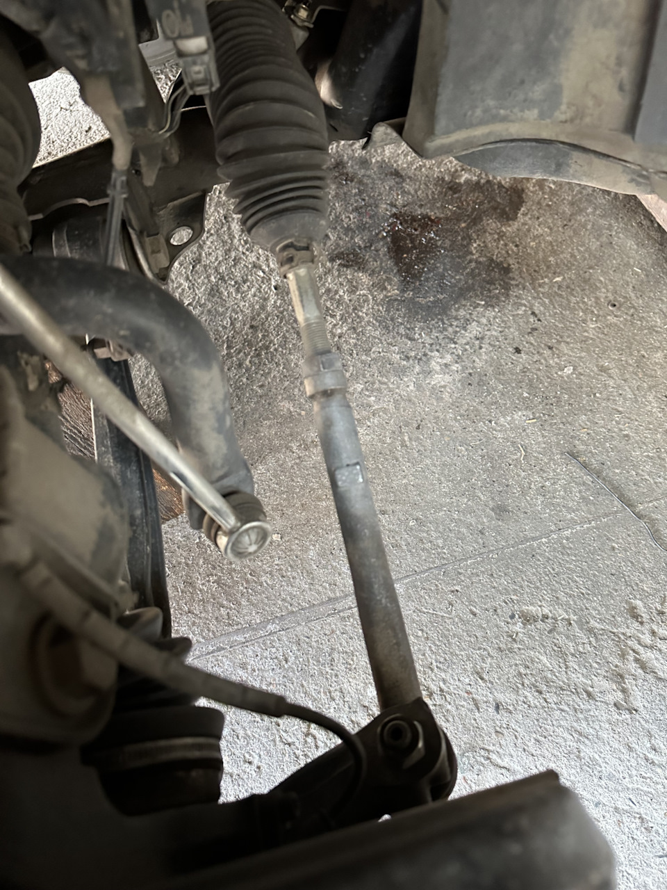 Замена правой рулевой тяги — Land Rover Range Rover (3G), 4,4 л, 2011 ...