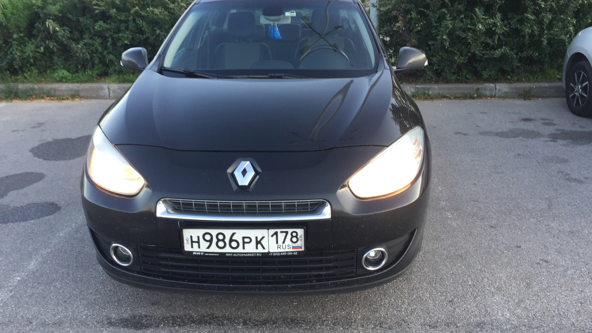 Renault Fluence 1.6 бензиновый 2012 | Французская полторашка на DRIVE2