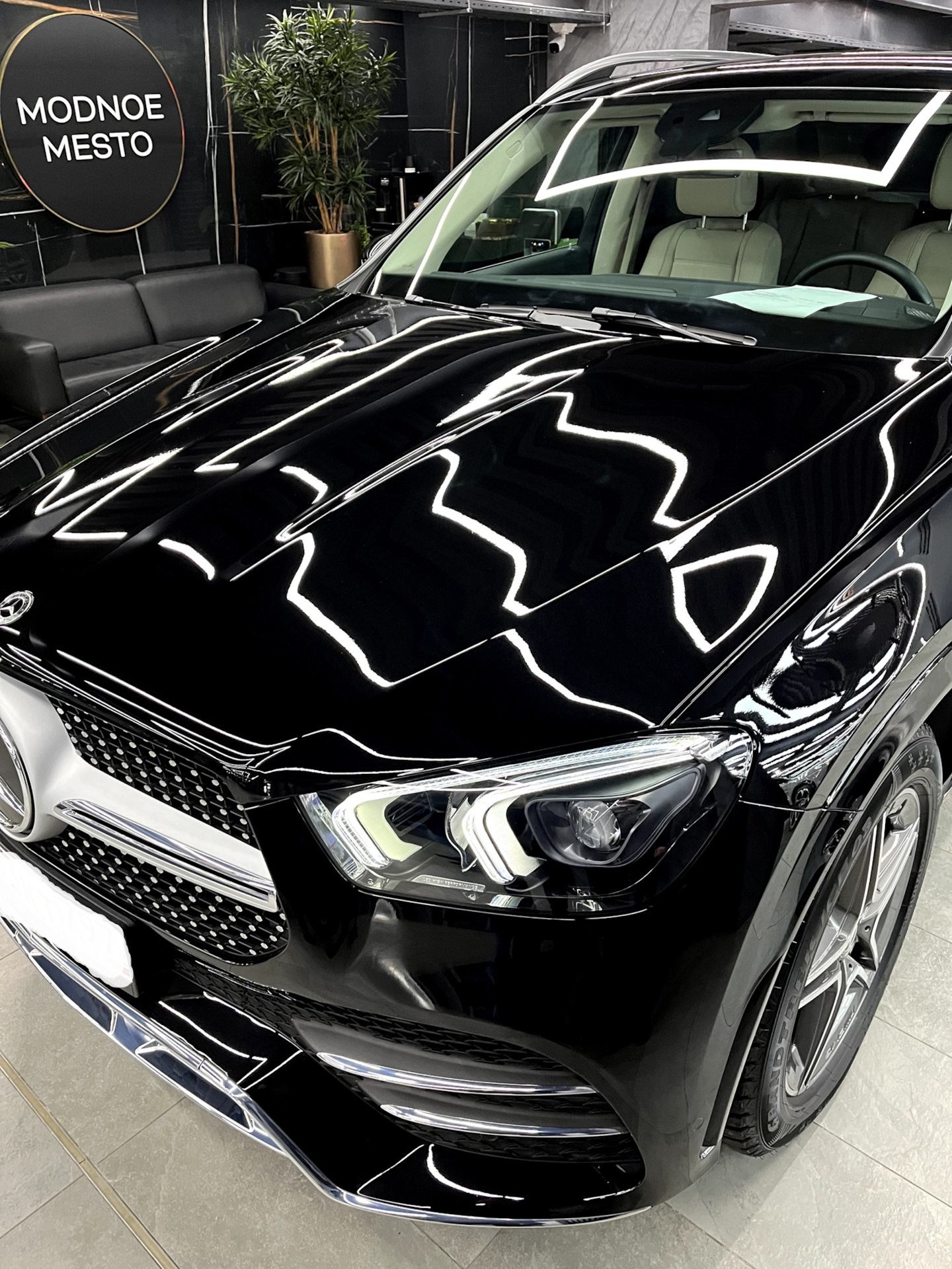 Локальный окрас бампера Mercedes GLE и глубокая полировка кузова с ...
