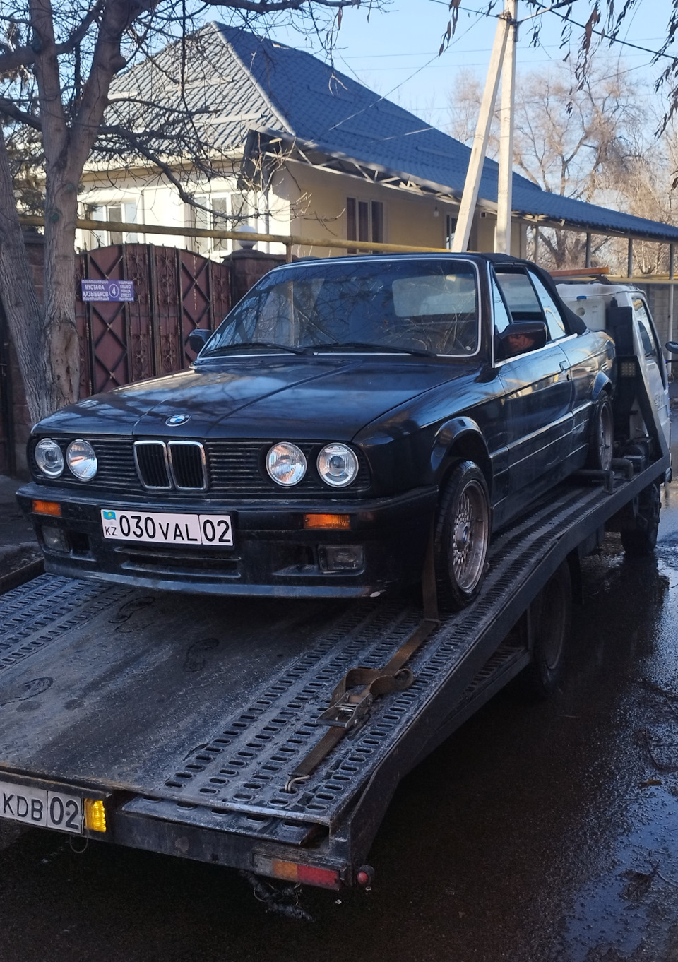 Новые приколы по машине и транспортировка машины до СТО — BMW 3 series  Convertible (E30), 2,8 л, 1989 года | путешествие | DRIVE2