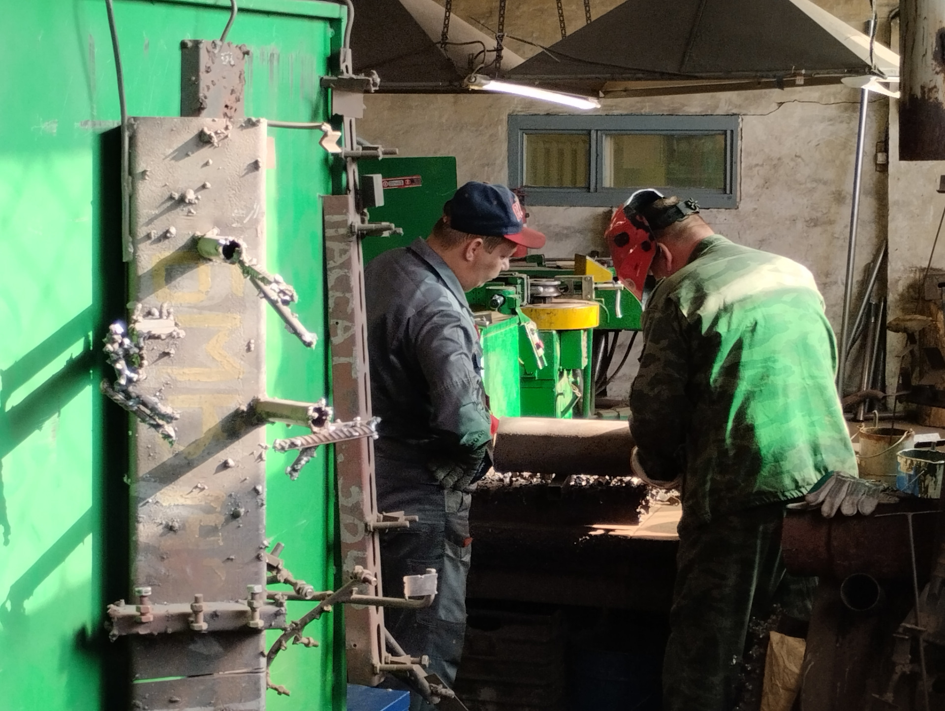 Замена резонатора — Ford S-Max (1G), 2 л, 2006 года | поломка | DRIVE2