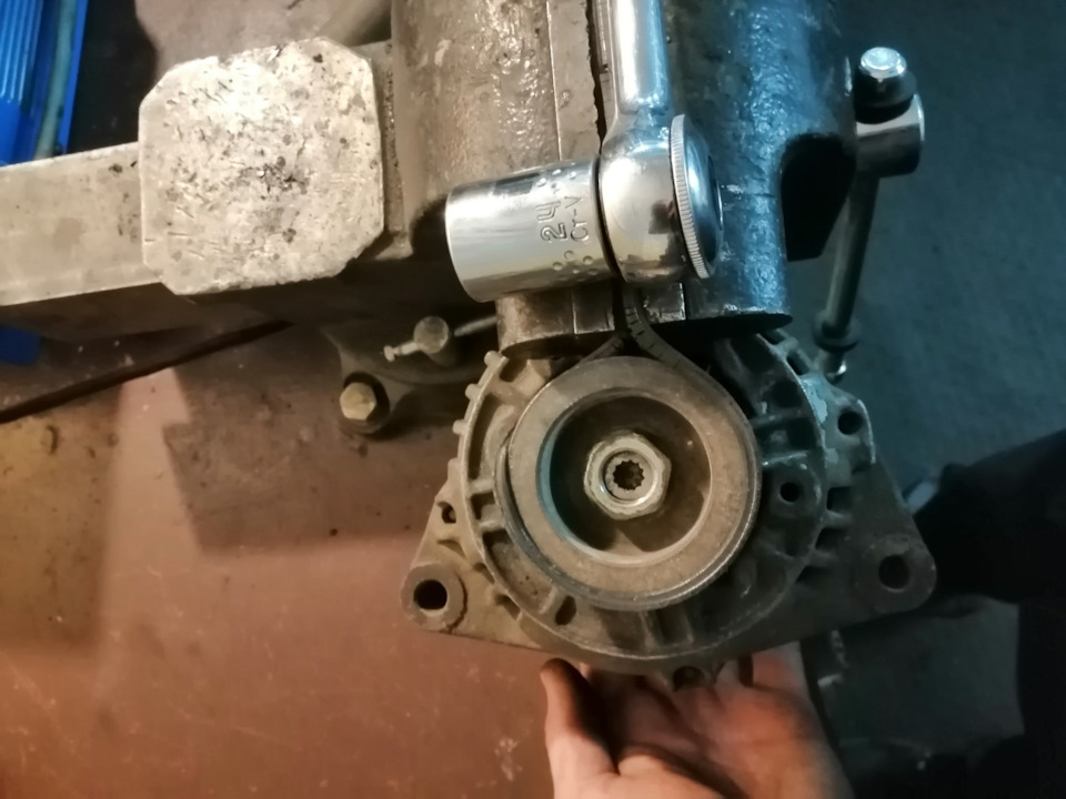Загудел подшипник генератора 2 — Peugeot 306, 1,9 л, 1998 года ...