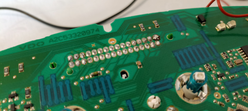 Зависают стрелки приборной панели — Lada Приора хэтчбек, 1,6 л, 2010 ...