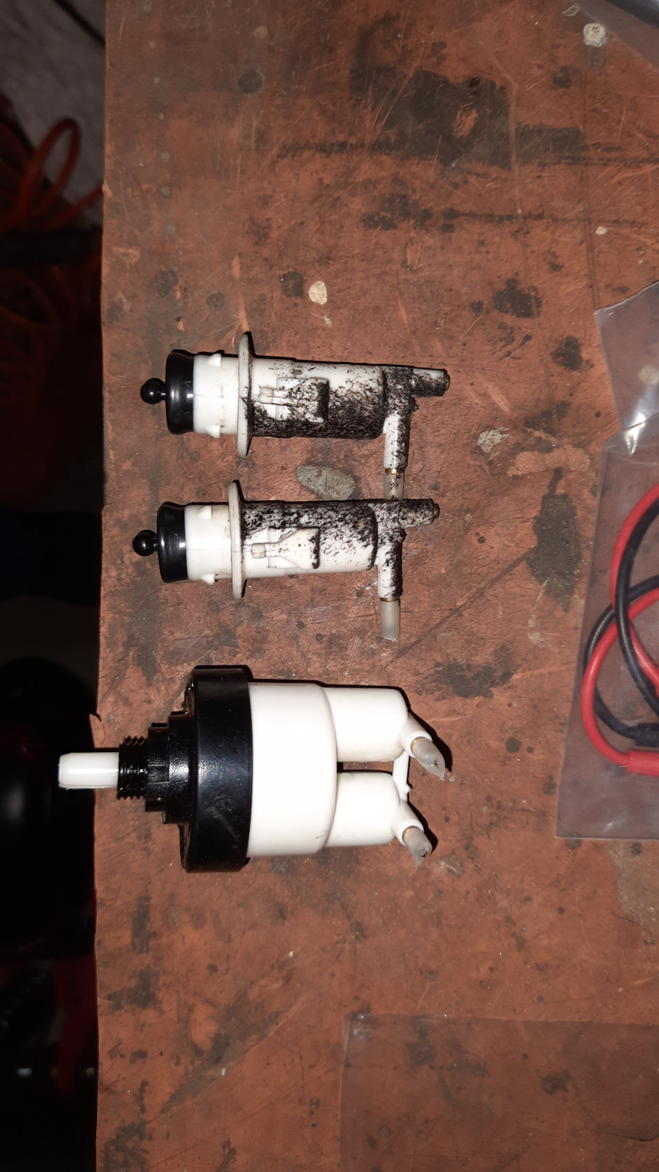 Замена гидрокорректора фар. — Lada 4x4 3D, 1,7 л, 2013 года | своими ...