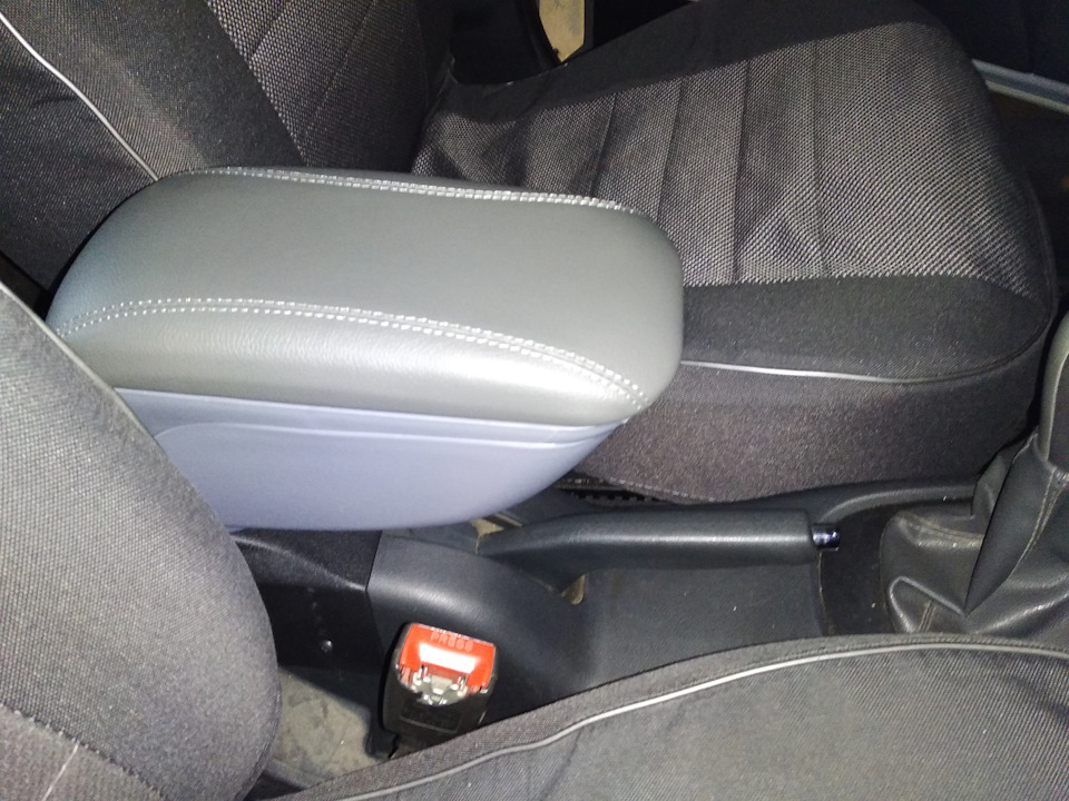 Подвязка нового брелка сигнализации Tomahawk x5, замена ламп габаритов ...