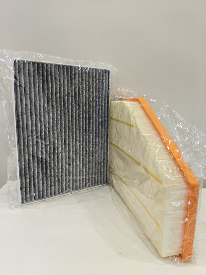 その他 flk023807 Фильтр воздушный гранд чеероки WL 2022-2023 на Jeep Grand Cherokee