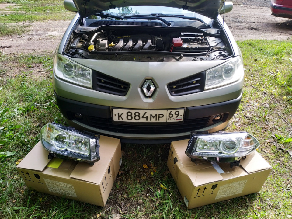 Прозрение👁 (новые фары Original) — Renault Megane II, 1,6 л, 2008 года ...