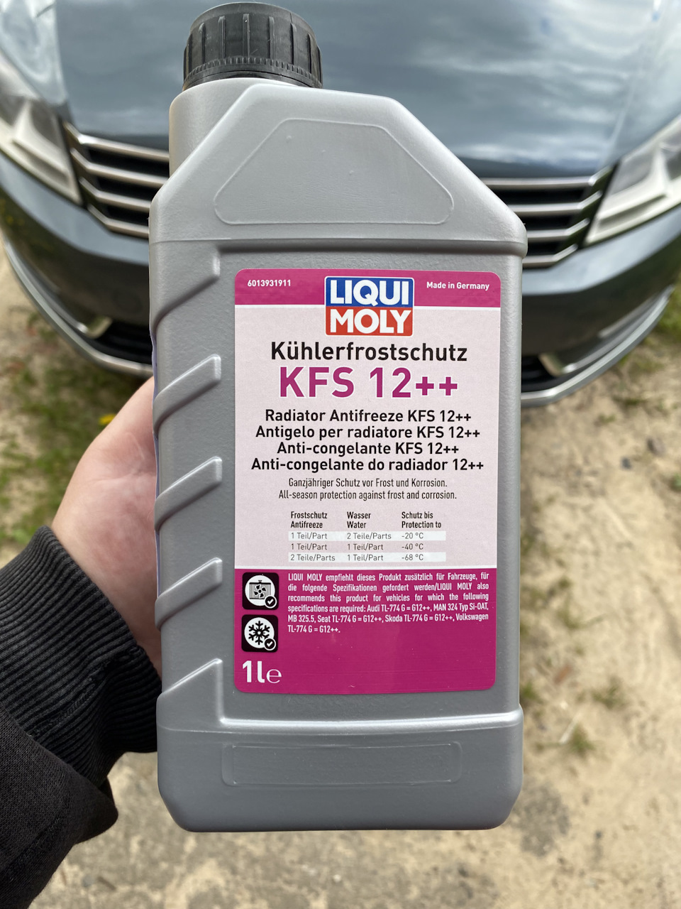№6 Замена антифриза LIQUI MOLY KFS 12++ — Volkswagen Passat B7, 1,8 л, 2013  года, расходники
