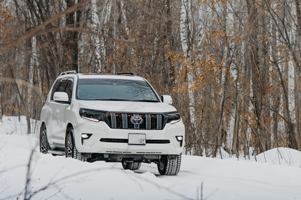 Toyota land cruiser prado 2019. прадо 150 бензин 2018. 0 2018. тойота ленд крузер прадо 2020 белая. тойота прадо 2020 и крузак 300.
