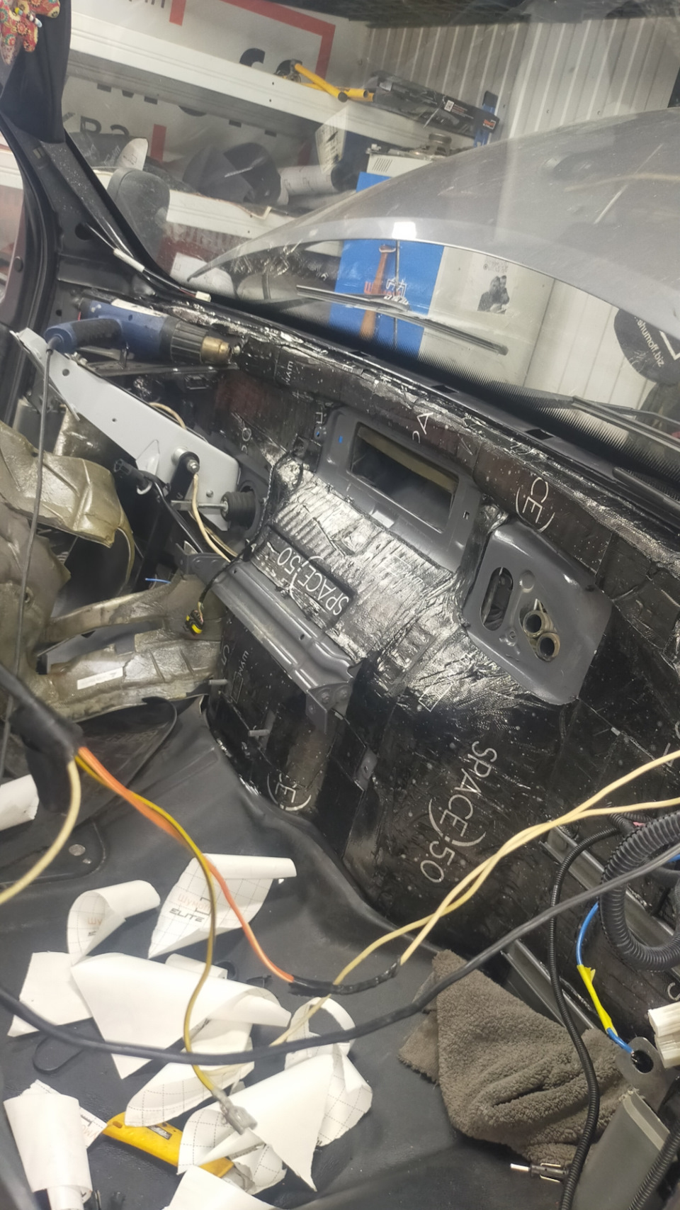 Шумоизоляция моторного отсека — ГАЗ Соболь 4х4, 2,8 л, 2016 года ...