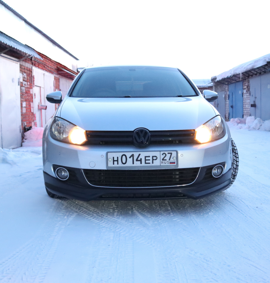 Накладка на передний бампер на Volkswagen Golf Mk6. | 16 000 ₽ в городе  Комсомольск-на-Амуре | DRIVE2