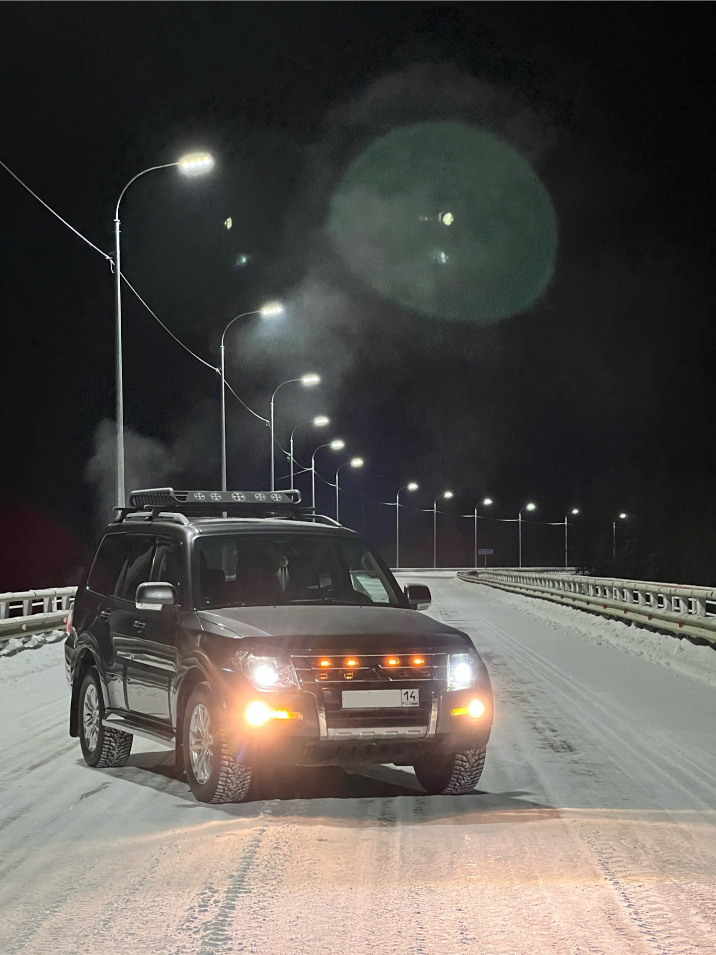 Огни в решетку — Mitsubishi Pajero (4G), 3 л, 2015 года | стайлинг | DRIVE2