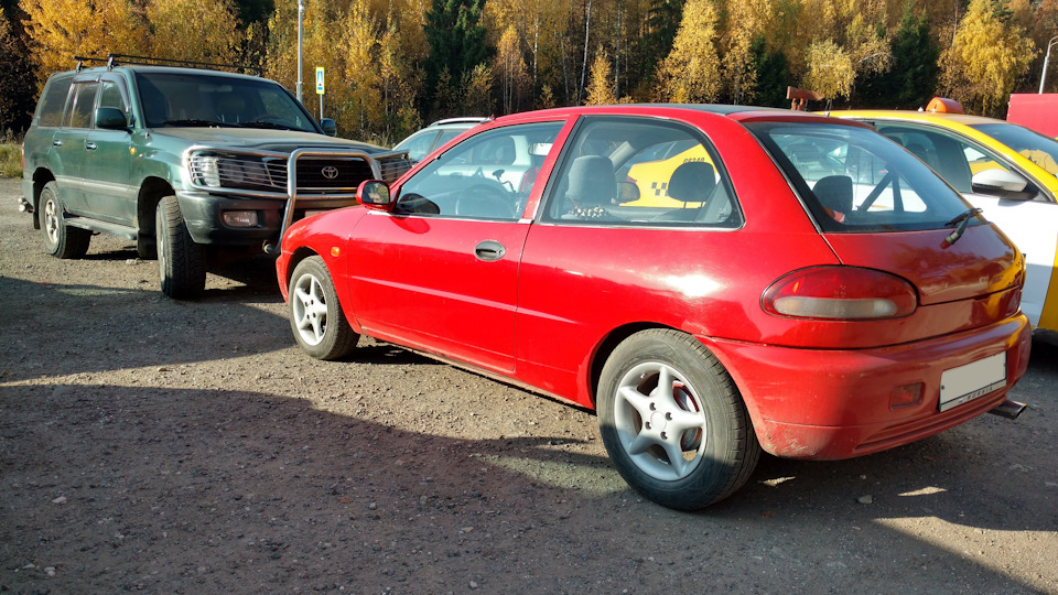 Митсубиси кольт 4. Mitsubishi Colt старый. Кольт 4 кузов. Dodge Colt 4 поколение хэтчбек. Мицубиси Кольт старый.