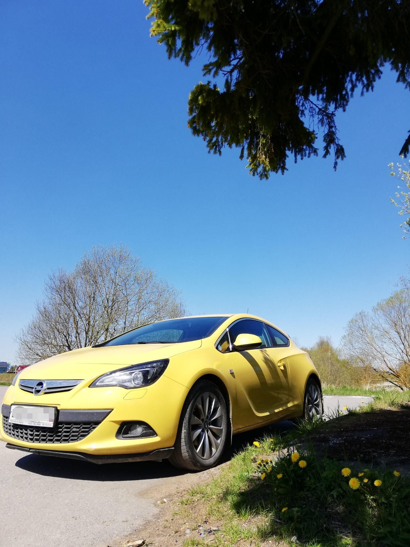 Opel astra j gtc. Opel Aastra GTV. Opel Astra GTC. Opel Astra GTC 2012.