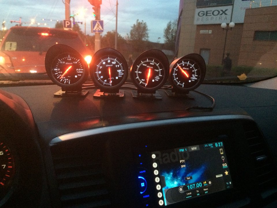 Установка датчиков дефи — Mitsubishi Lancer X, 2 л, 2008 года | тюнинг ...