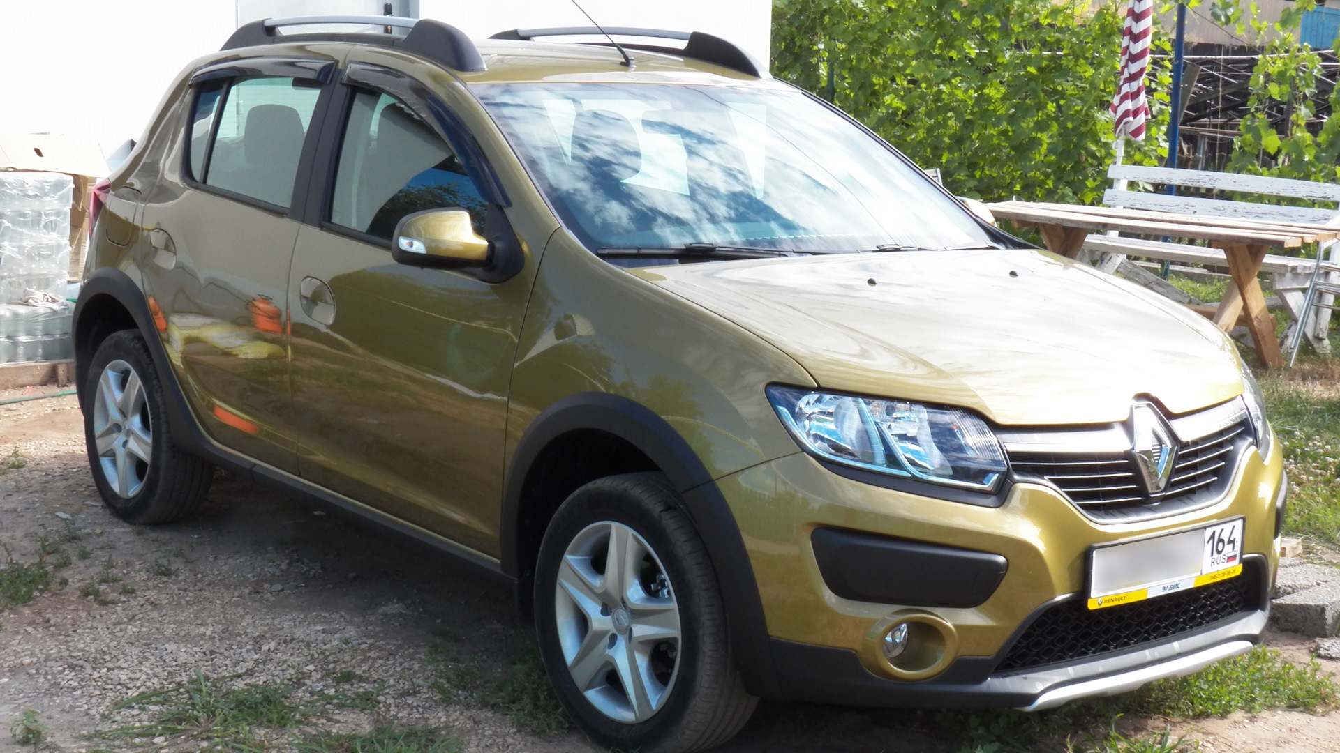 Renault Sandero Stepway (2G) 1.6 бензиновый 2018 | на DRIVE2