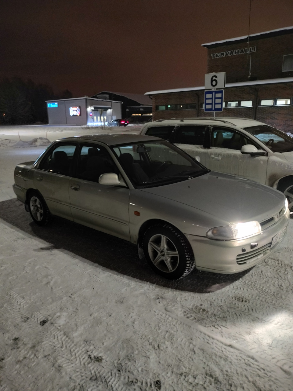 Первая машина в Финке — Mitsubishi Lancer V, 1,6 л, 1994 года | своими  руками | DRIVE2