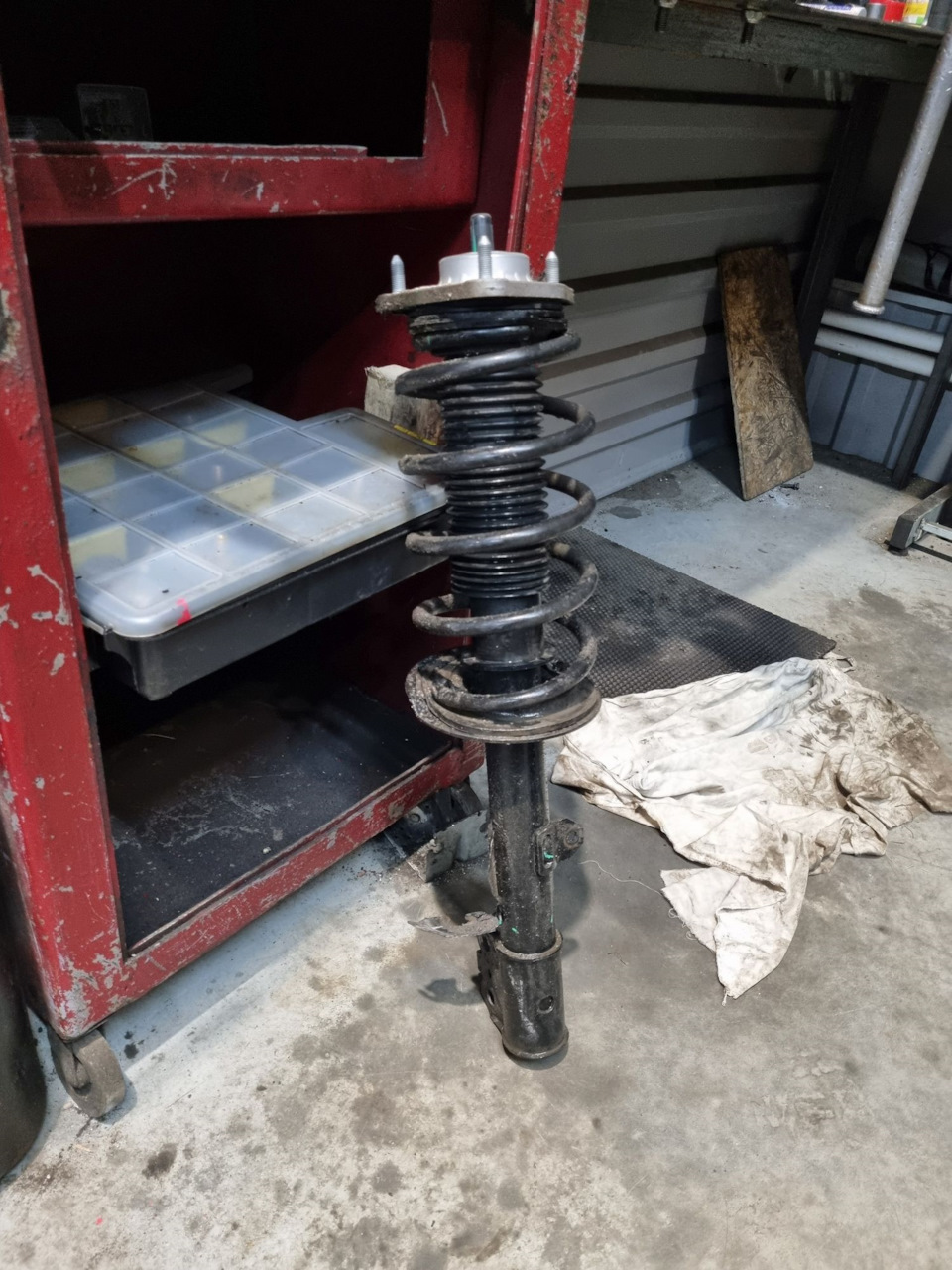 Готовится к работам — Omoda C5 (1G)