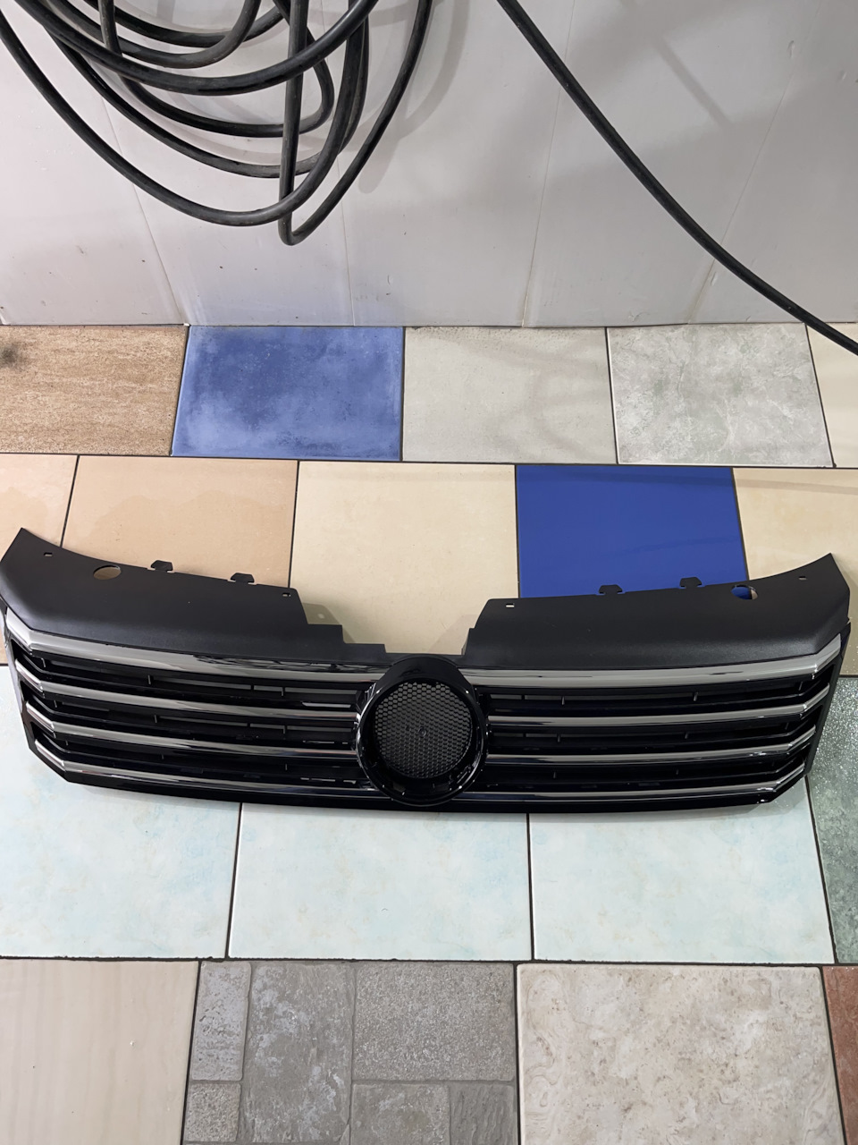 Решетка радиатора HILLPORT — Volkswagen Passat B7, 1,8 л, 2012 года ...