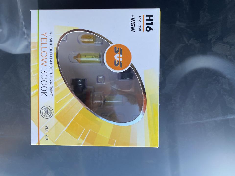 Фото в бортжурнале Toyota RAV4 (IV)