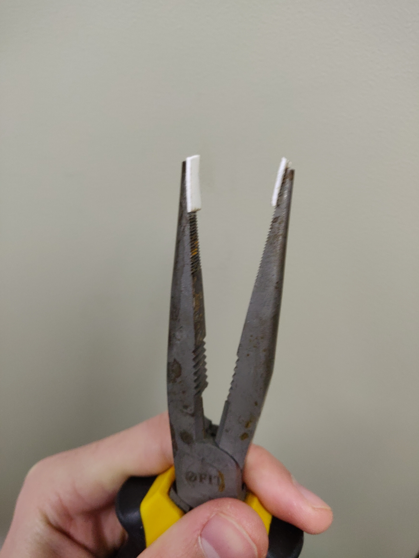 ₽23 Замена лампочки в пепельнице (маленький бардачек в моем случае ...