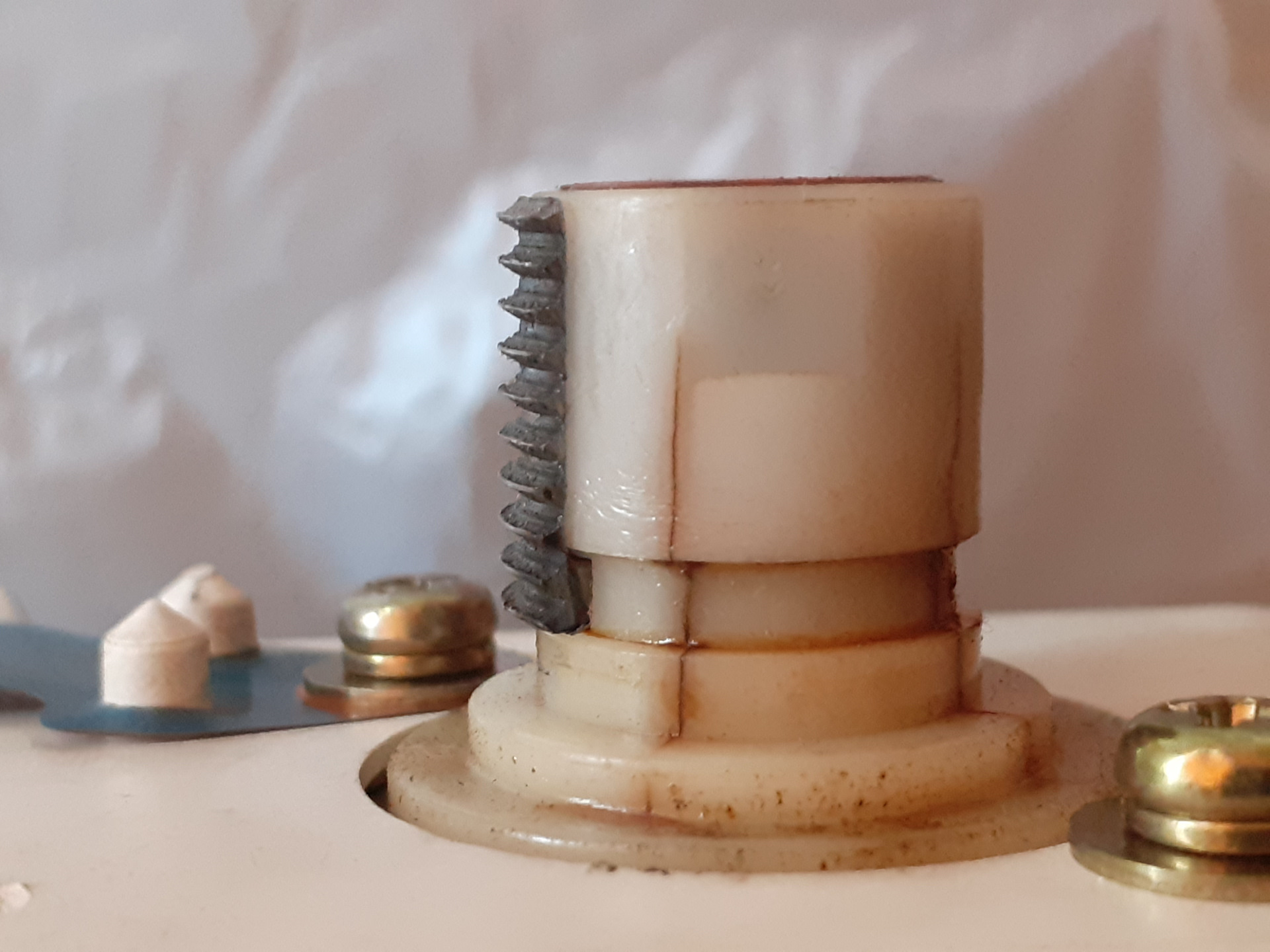 Установка троса спидометра УАЗ на Nissan Vanette Truck 1994года ...