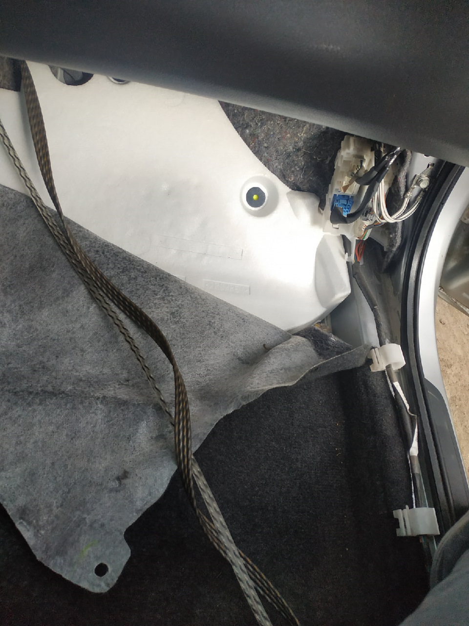 Фото в бортжурнале Toyota Corolla (140/150)