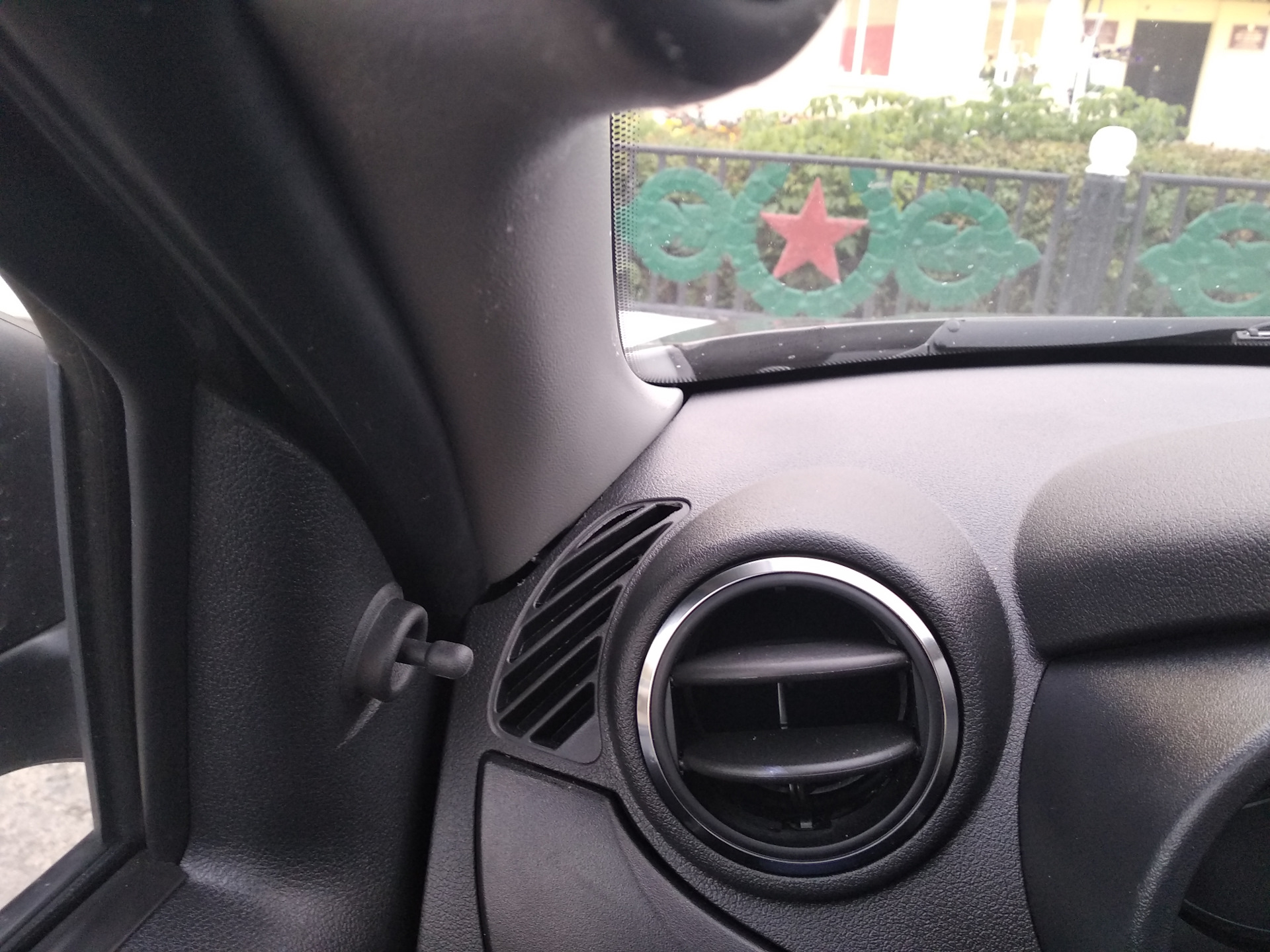 Как снять накладку стойки гранта Музыке в Гранте быть - Lada Гранта (2G) FL, 1,6 л, 2018 года автозвук DRIVE2