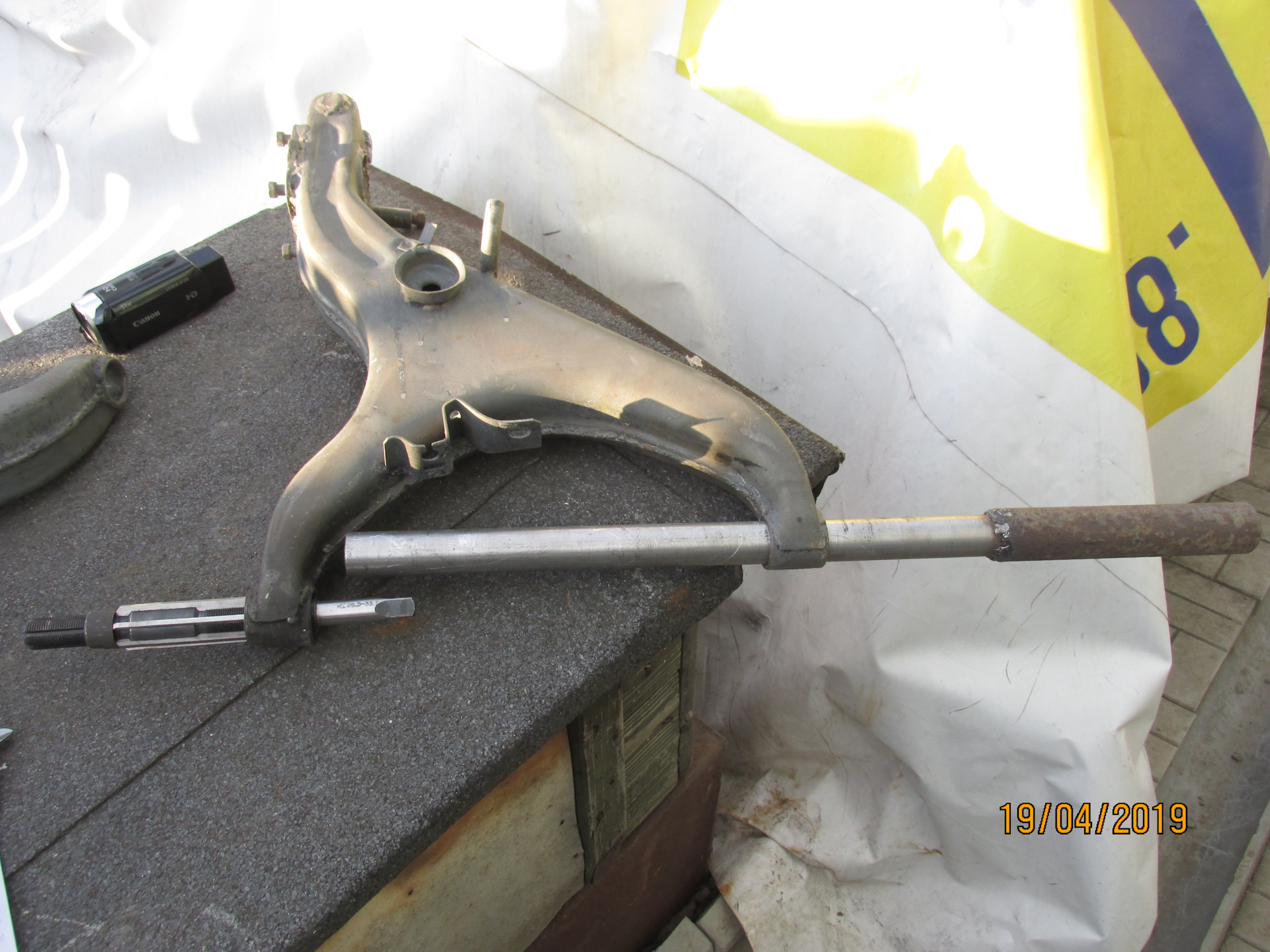 Задние рычаги заз. Задний рычаг заз 965. Задний рычаг заз 968. Задние рычаги заз. Рычаг подвески заз верхний нижний.