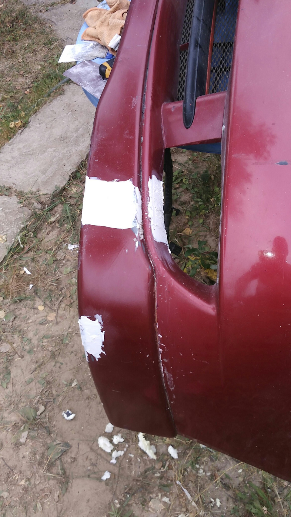 Как не надо ремонтировать бампер. 😁 — Mitsubishi Lancer IX, 2 л, 2006 ...