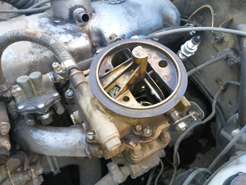7). Продам карбюратор К126. Куплю корпус воздушногофильтра под ДААЗ ...