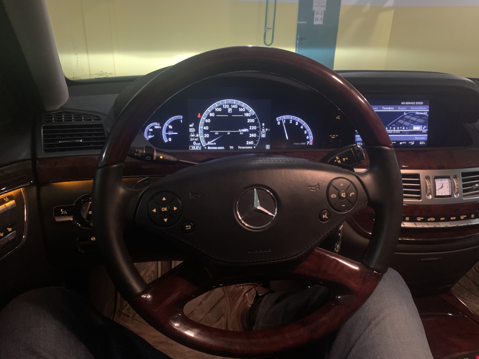 Фото в бортжурнале Mercedes-Benz S-Class (W221)