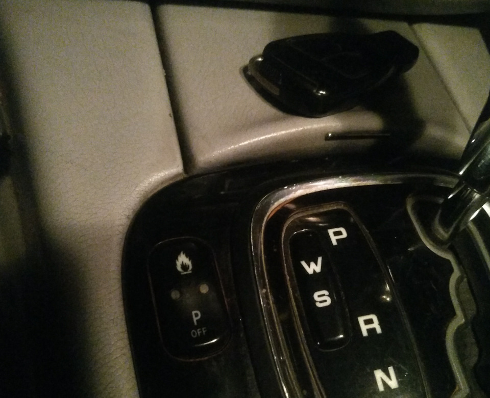 (Временно) что за кнопка с огнем? — Mercedes-Benz S-Class (W220), 3,2 л ...